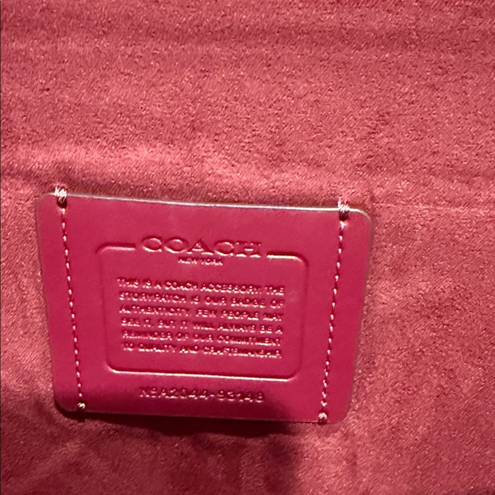 Coach Coral Leather Laptop Sleeve - Picture 3 of 7